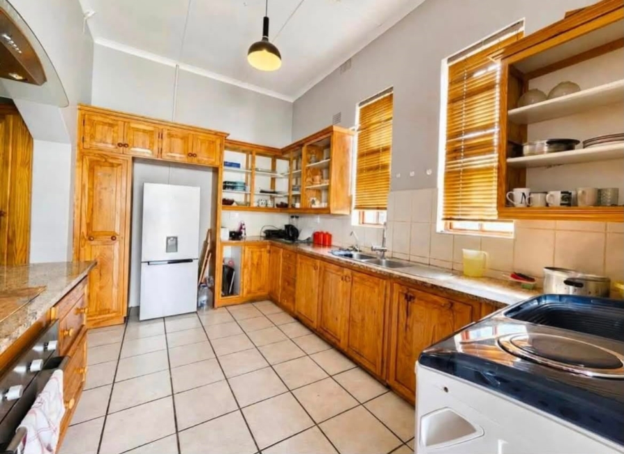 6 Bedroom Property for Sale in Montagu Western Cape